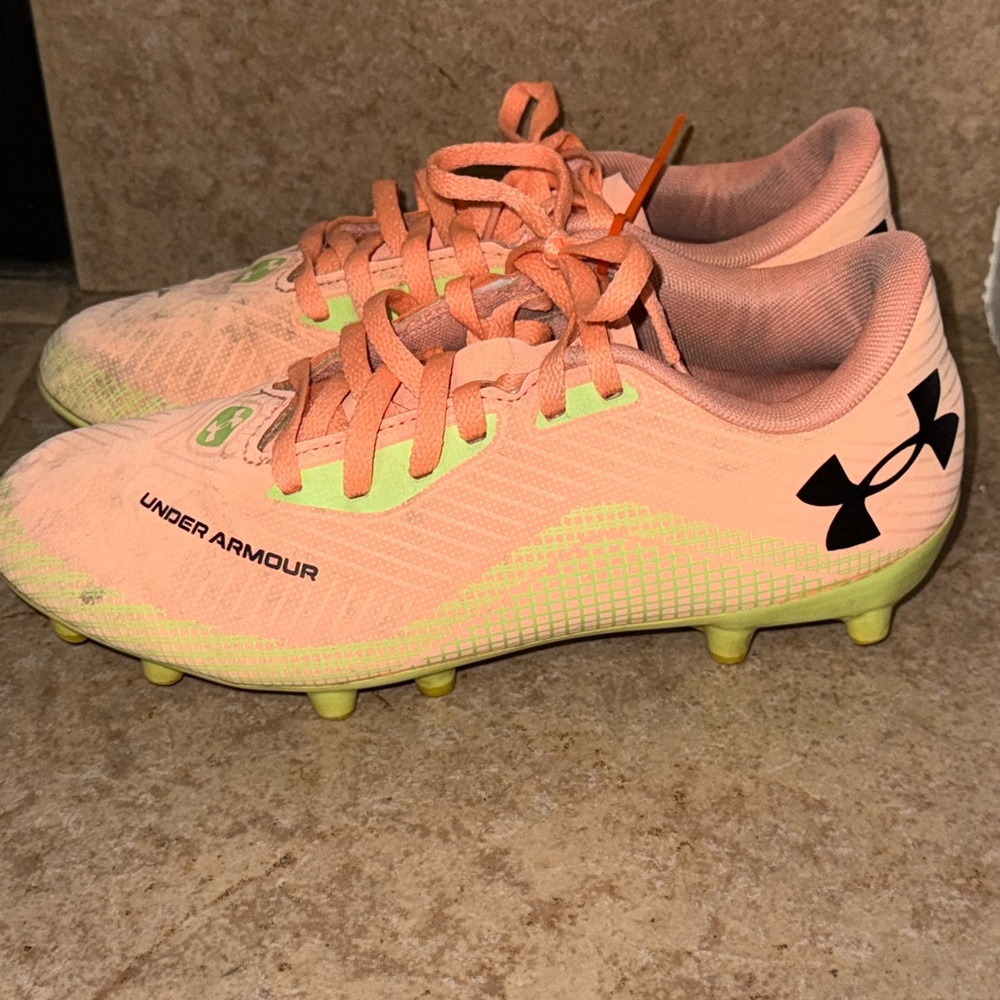 Under Armour Peach and Lime Green Soccer Cleats youth size 4